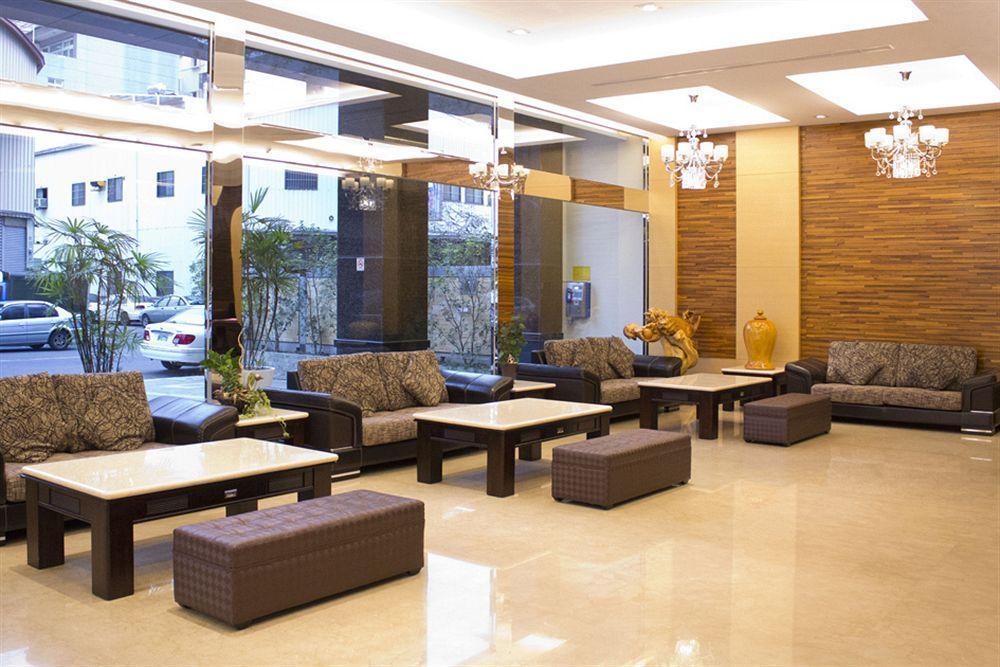 Guanko Hotel Chiayi City Exterior photo
