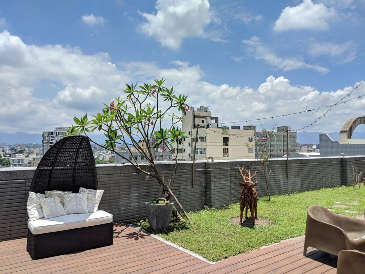 Guanko Hotel Chiayi City Exterior photo